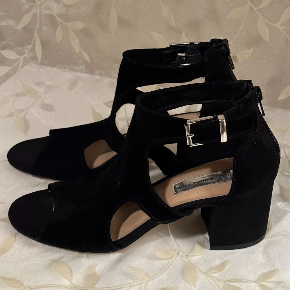 INC Helenn Suede Leather Ankle Strap Shoes Size 7.5  Black Open Toe Block Heel